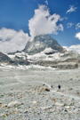 The Glacier Trail continues towards the Matterhorn