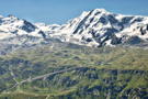 Snow protected route across the valley above Smutt